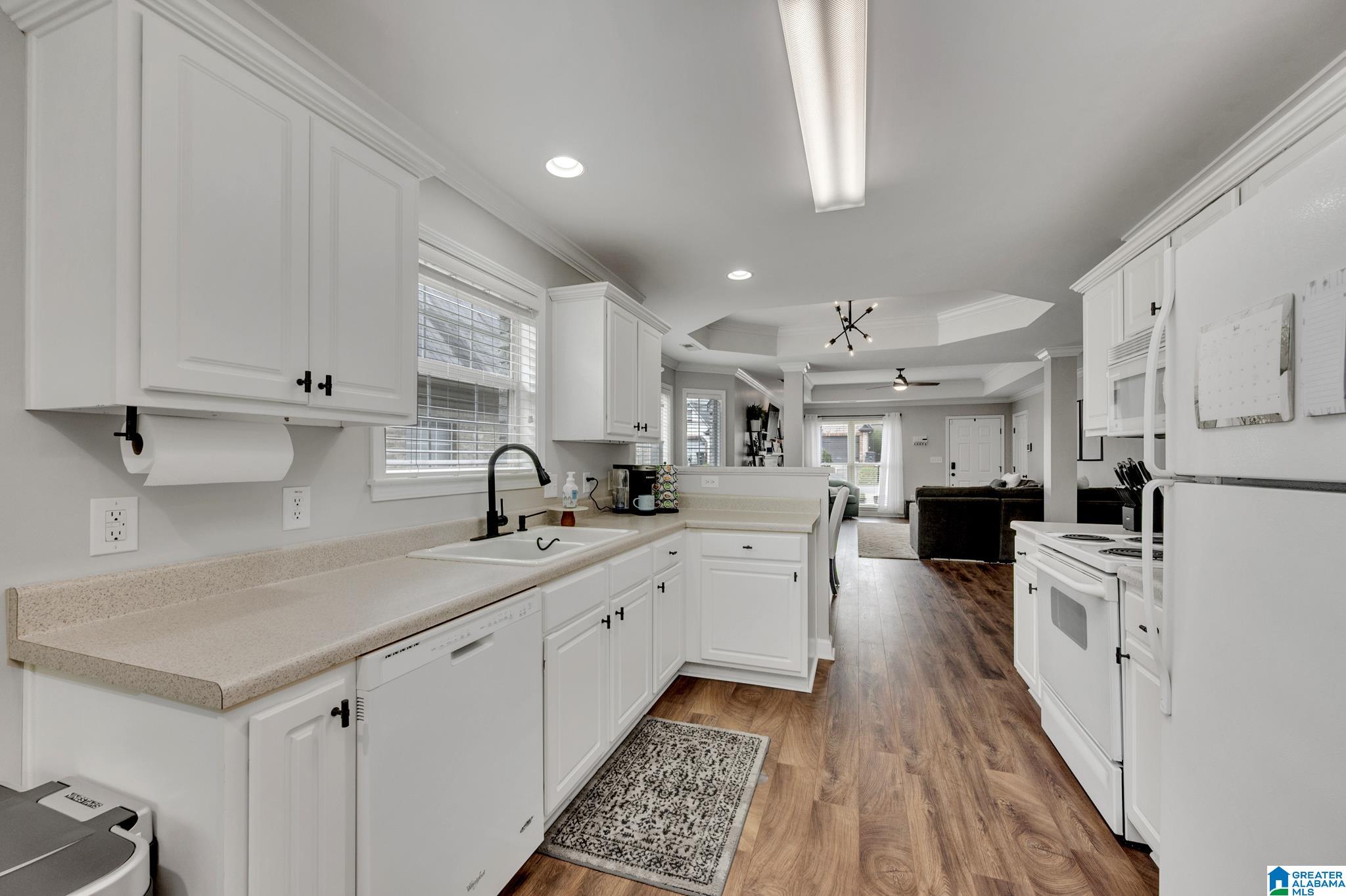 66 Springdale Drive Mount Olive, AL 35117 - Photo 13 of 29