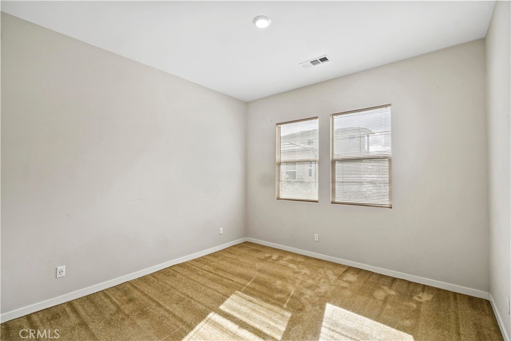 185 Frame Irvine, CA 92618 - Photo 17 of 21