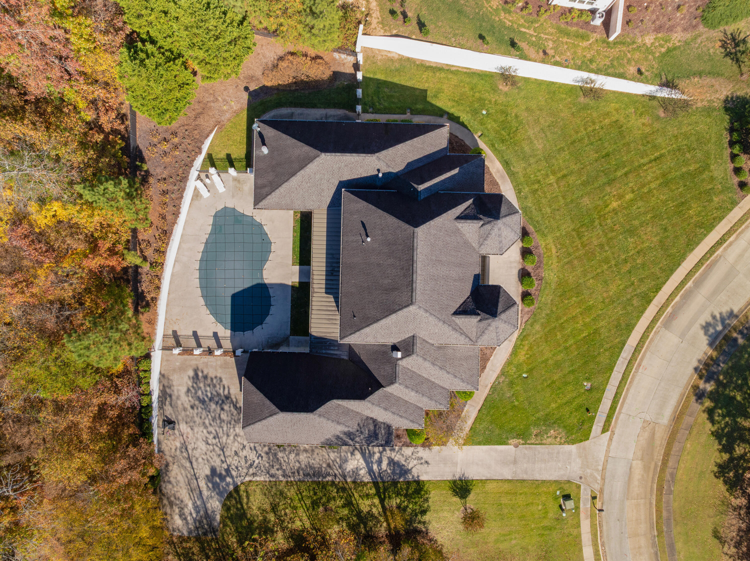 715 Pembridge Circle Cleveland, TN 37312 - Photo 3 of 78 14 - 715 Pembridge NW - Drone