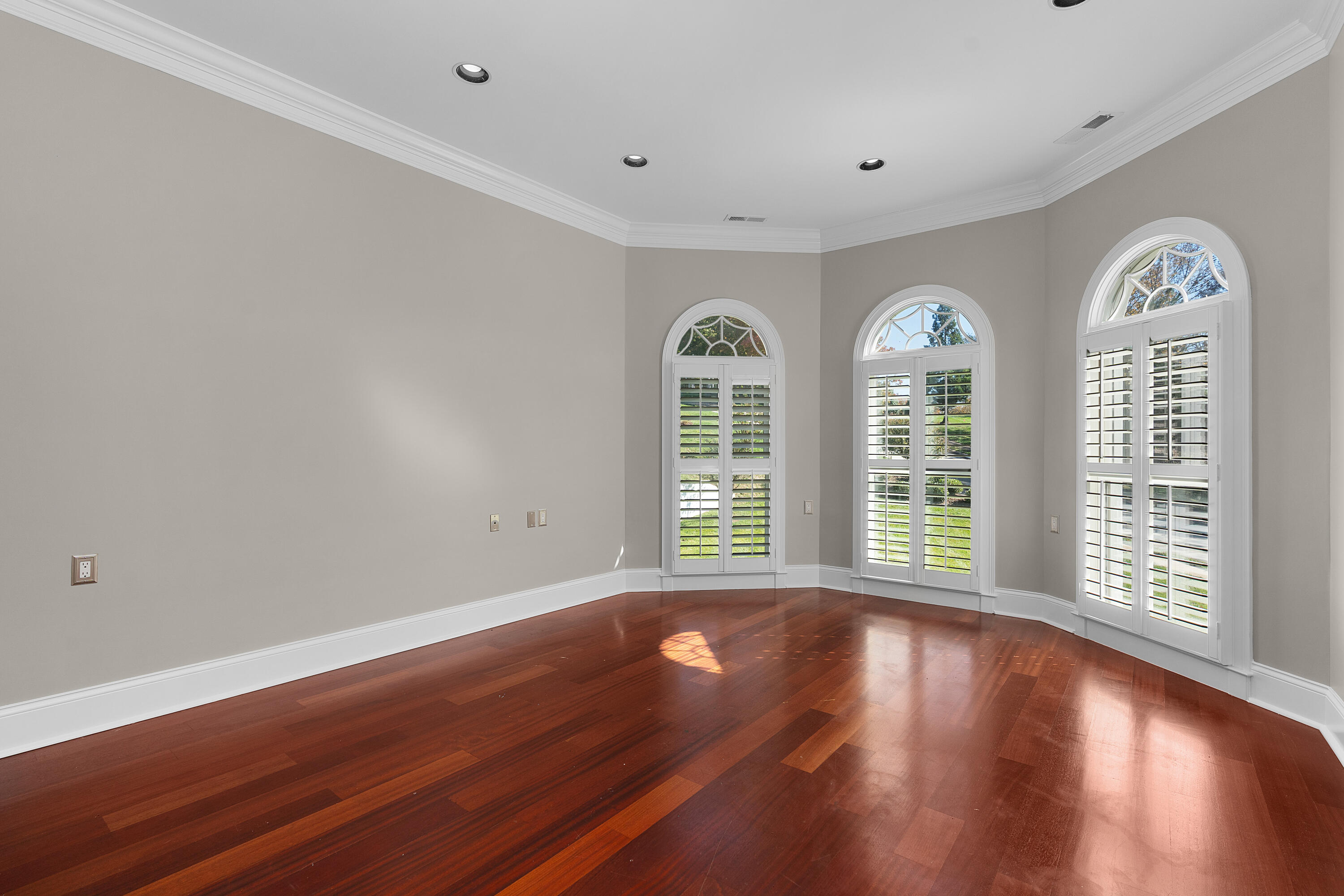 715 Pembridge Circle Cleveland, TN 37312 - Photo 52 of 78 74 - 715 Pembridge NW - Upstairs