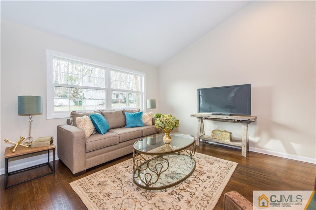 14 Larchmont Road Edison, NJ 08837 - Photo 16 of 19 Gallery Image 16