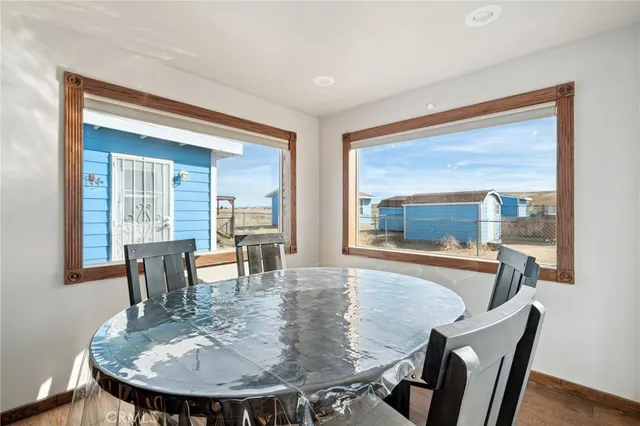 $725,000 | 17050 Lancaster Road, Lancaster, CA 93536