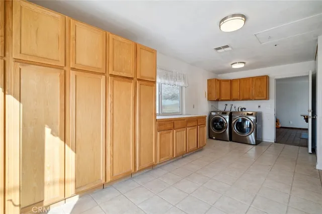 $725,000 | 17050 Lancaster Road, Lancaster, CA 93536