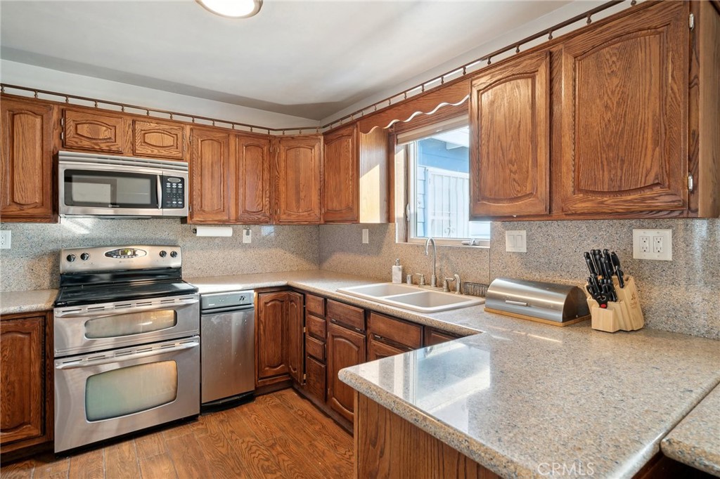 17050 Lancaster Road Lancaster, CA 93536 - Photo 10 of 27