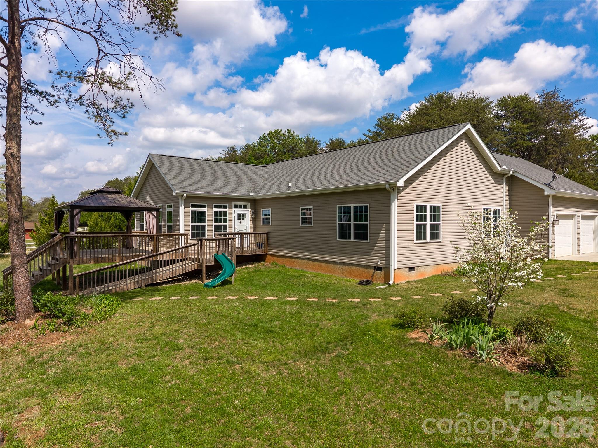 2500 South Blackstock Road Landrum, SC 29356 - Photo 5 of 48