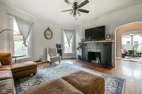$409,900 | 973 Woodruff Place Middle Drive, Indianapolis, IN 46201