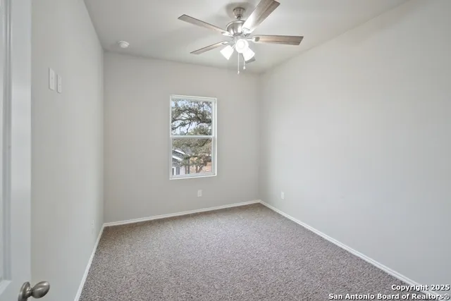 $1,850 | 9193 Dietz Elkhorn Road, Unit 101, Boerne, TX 78015