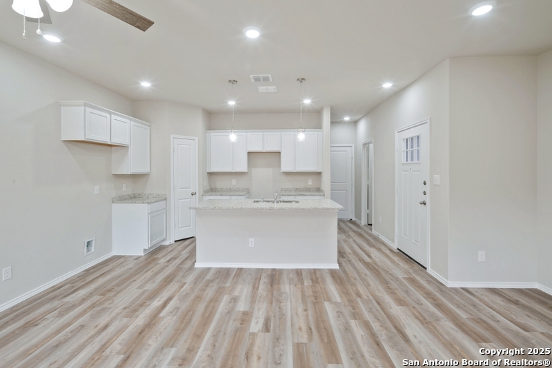 9193 Dietz Elkhorn Road, Unit 101 Boerne, TX 78015 - Photo 5 of 21