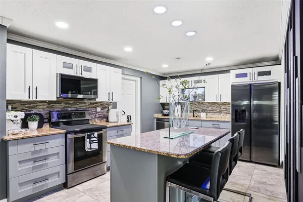 $399,900 | 1301 Vinemont Drive, Brandon, FL 33510