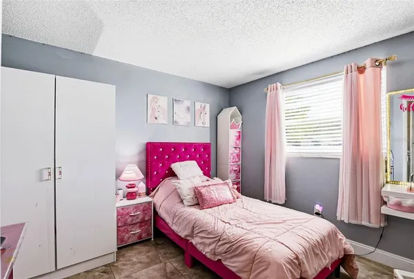 $399,900 | 1301 Vinemont Drive, Brandon, FL 33510