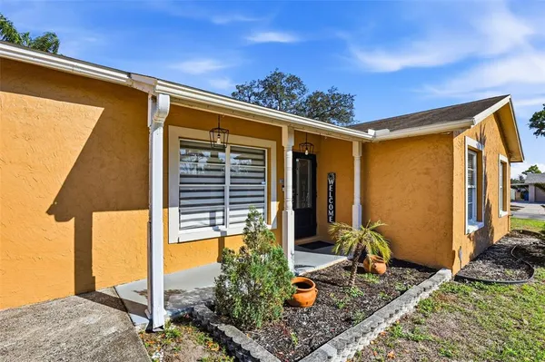 $399,900 | 1301 Vinemont Drive, Brandon, FL 33510