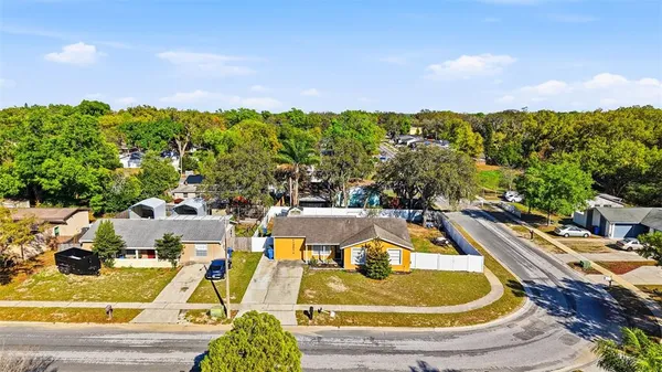 $399,900 | 1301 Vinemont Drive, Brandon, FL 33510