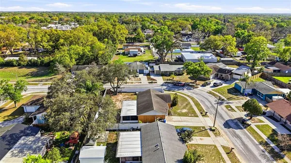 $399,900 | 1301 Vinemont Drive, Brandon, FL 33510