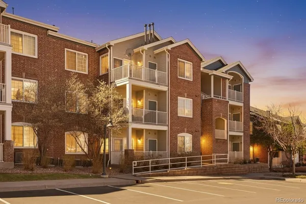 $305,000 | 2662 South Cathay Way, Unit 303, Aurora, CO 80013