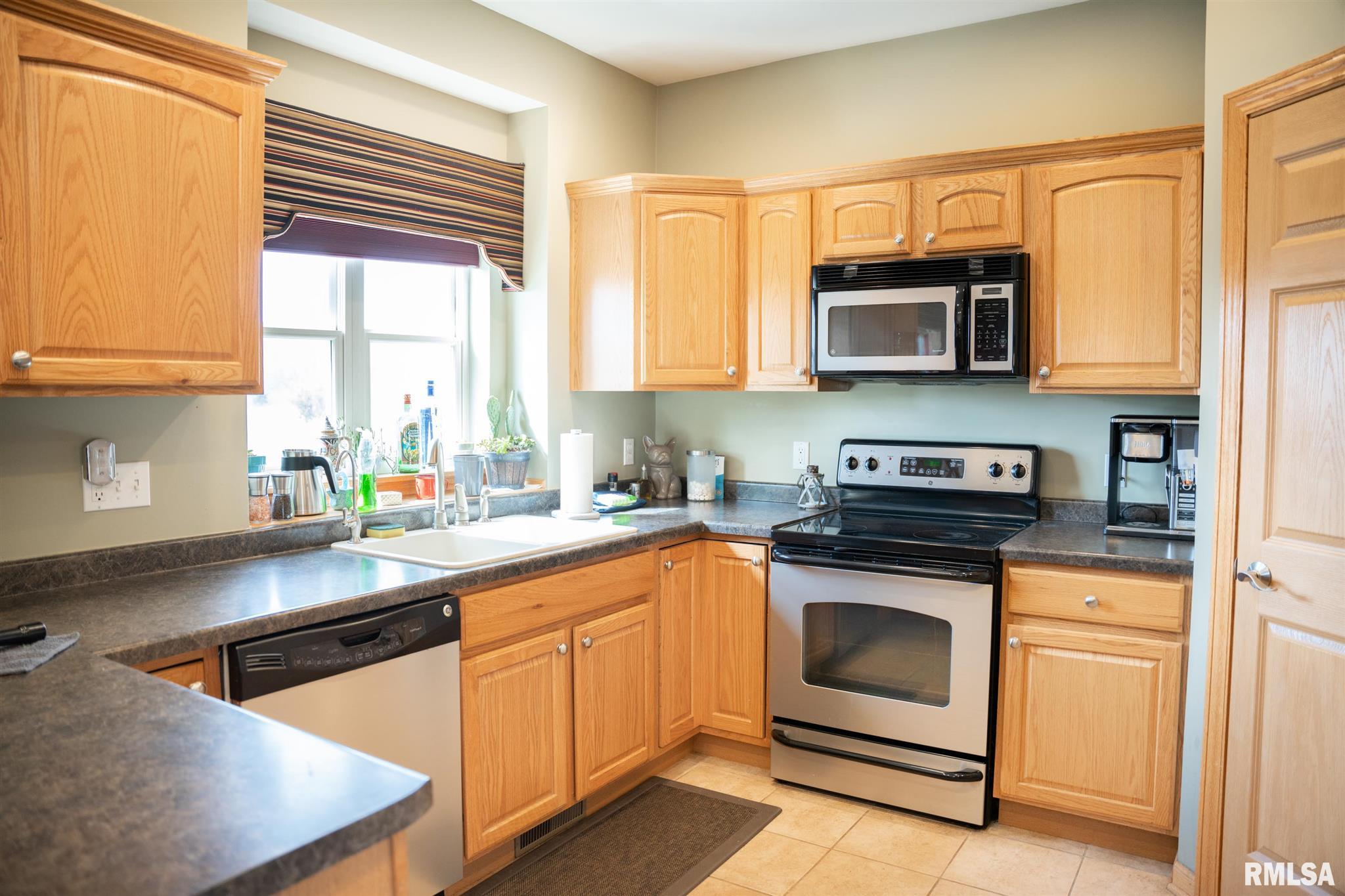 1321 Taylor Road Hanna City, IL 61536 - Photo 4 of 25 Gallery Image 4