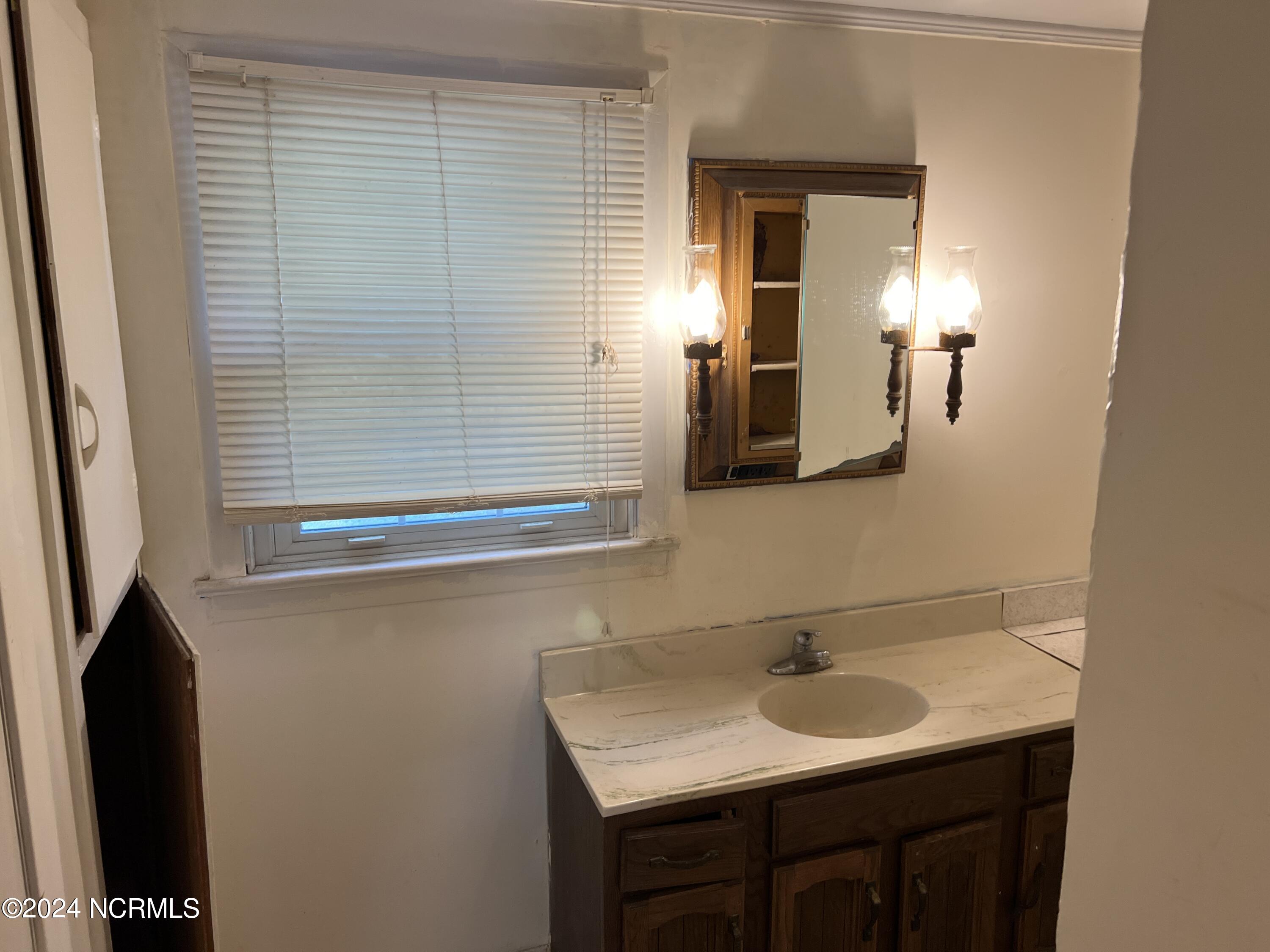 389 Nine Foot Road Newport, NC 28570 - Photo 23 of 29 IMG_9042