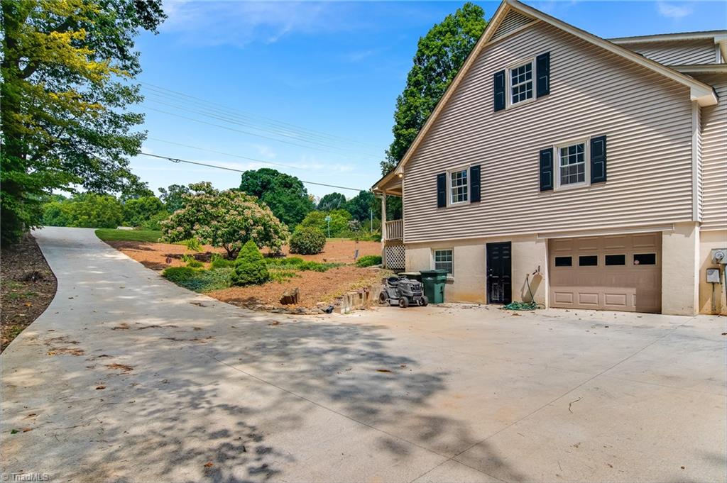 6200 Styers Ferry Road Clemmons, NC 27012 - Photo 25 of 30 Gallery Image 25