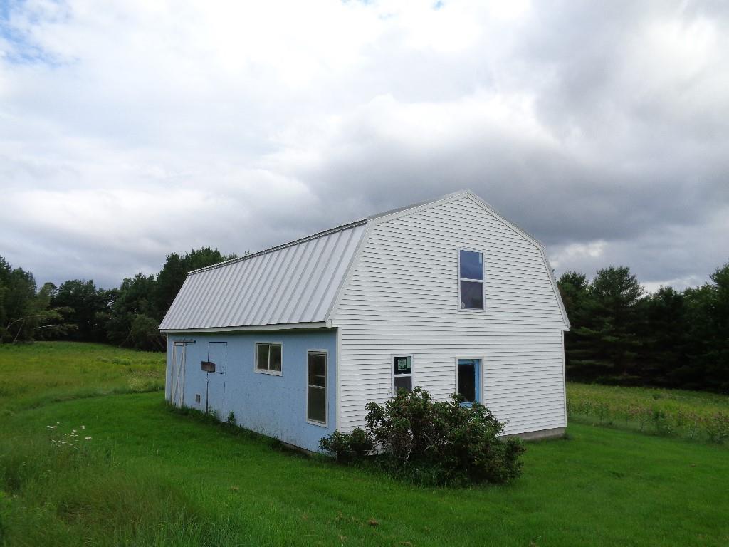 135 Burrill Hill Road Norridgewock, ME 04957 - Photo 26 of 32 Three stall barn with water and...