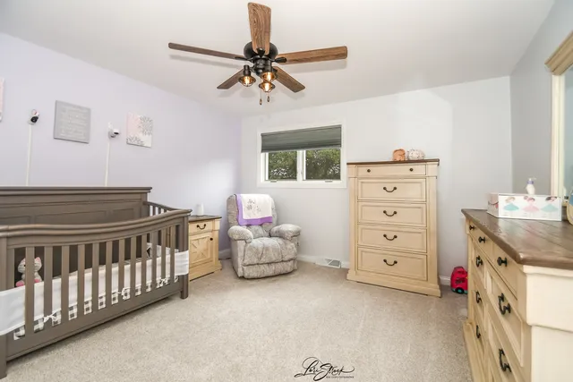 $379,990 | 15524 Pine Road, Oak Forest, IL 60452