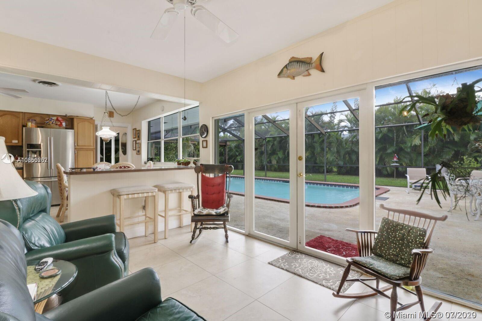 5540 Southwest 85th Street Miami, FL 33143 - Photo 15 of 35