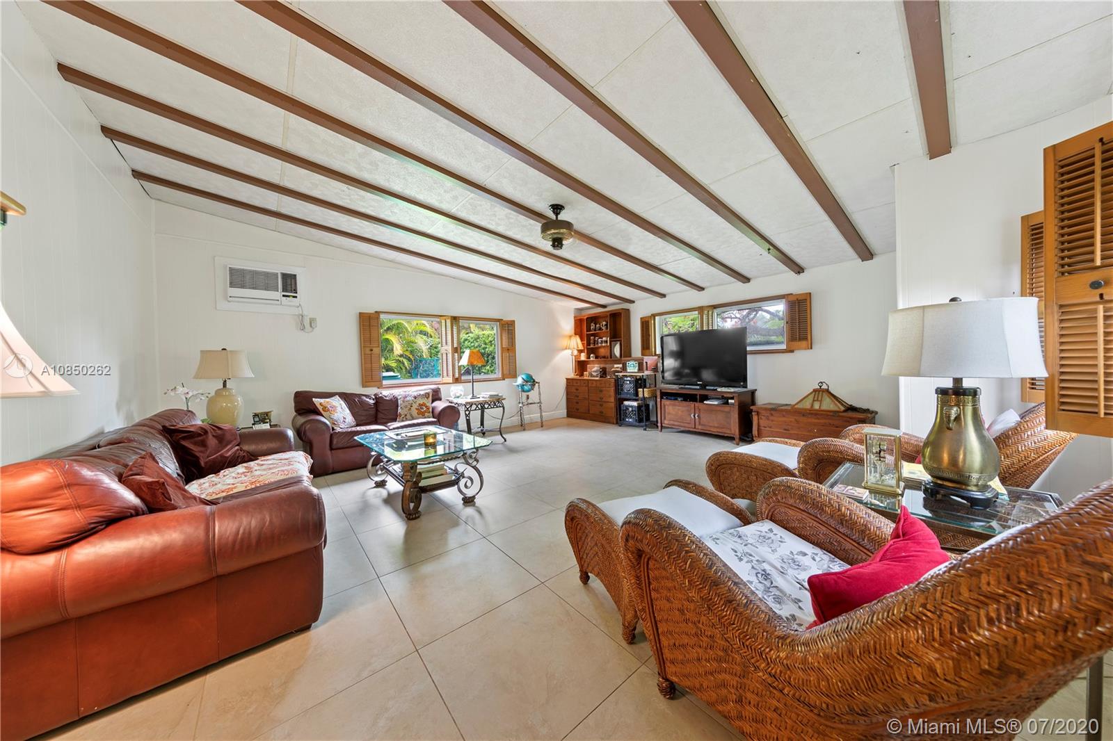 5540 Southwest 85th Street Miami, FL 33143 - Photo 16 of 35