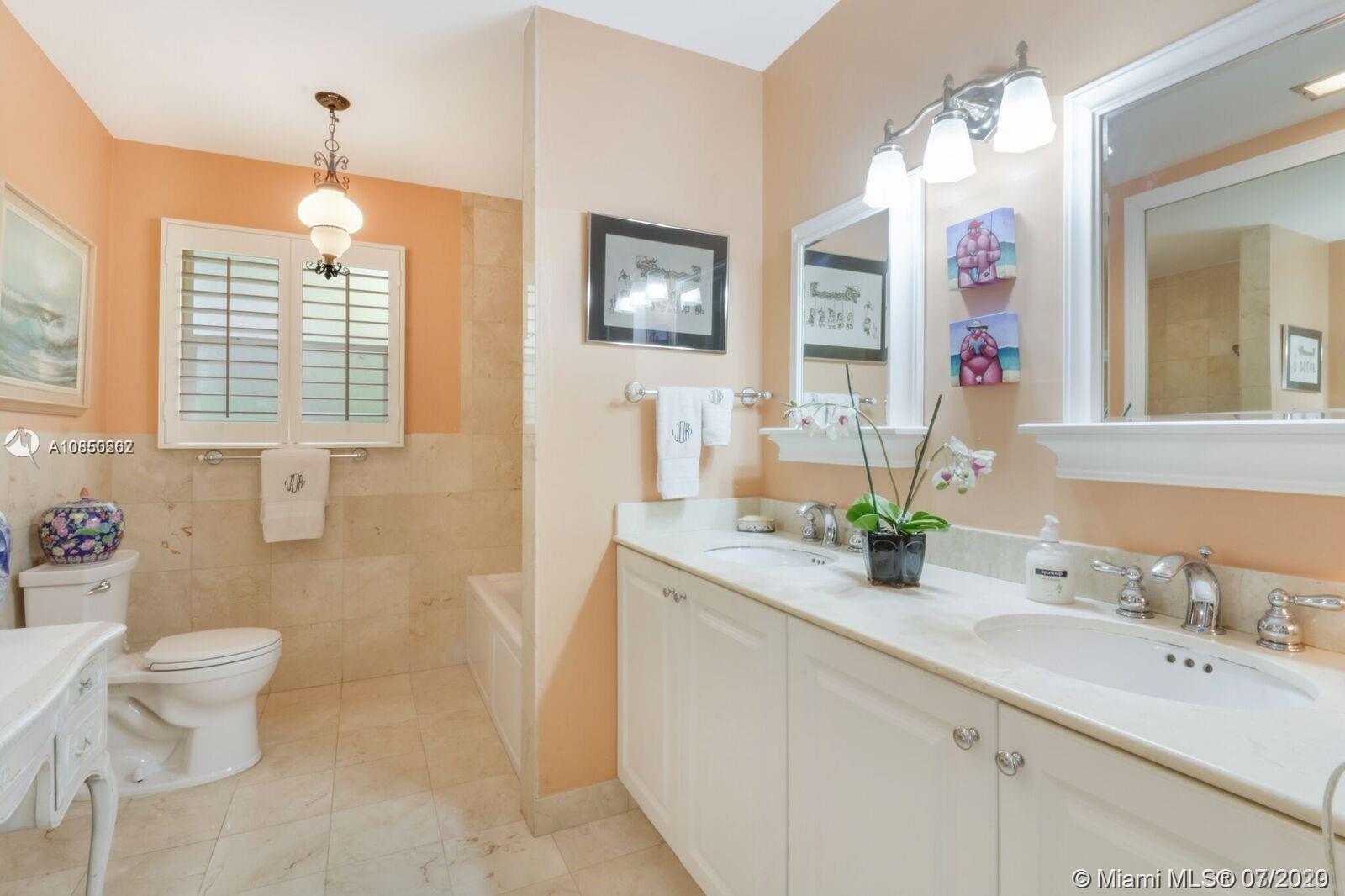 5540 Southwest 85th Street Miami, FL 33143 - Photo 20 of 35 guest bath 1 of 3 in home