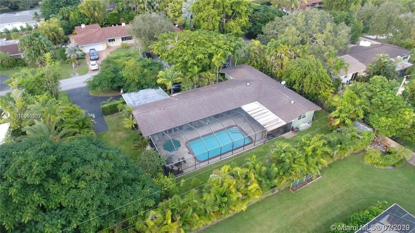 5540 Southwest 85th Street Miami, FL 33143 - Photo 3 of 35
