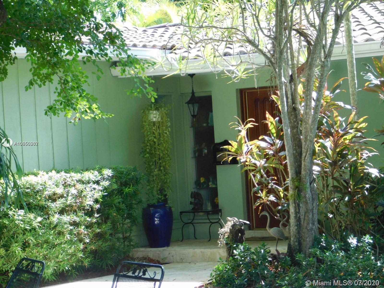 5540 Southwest 85th Street Miami, FL 33143 - Photo 4 of 35