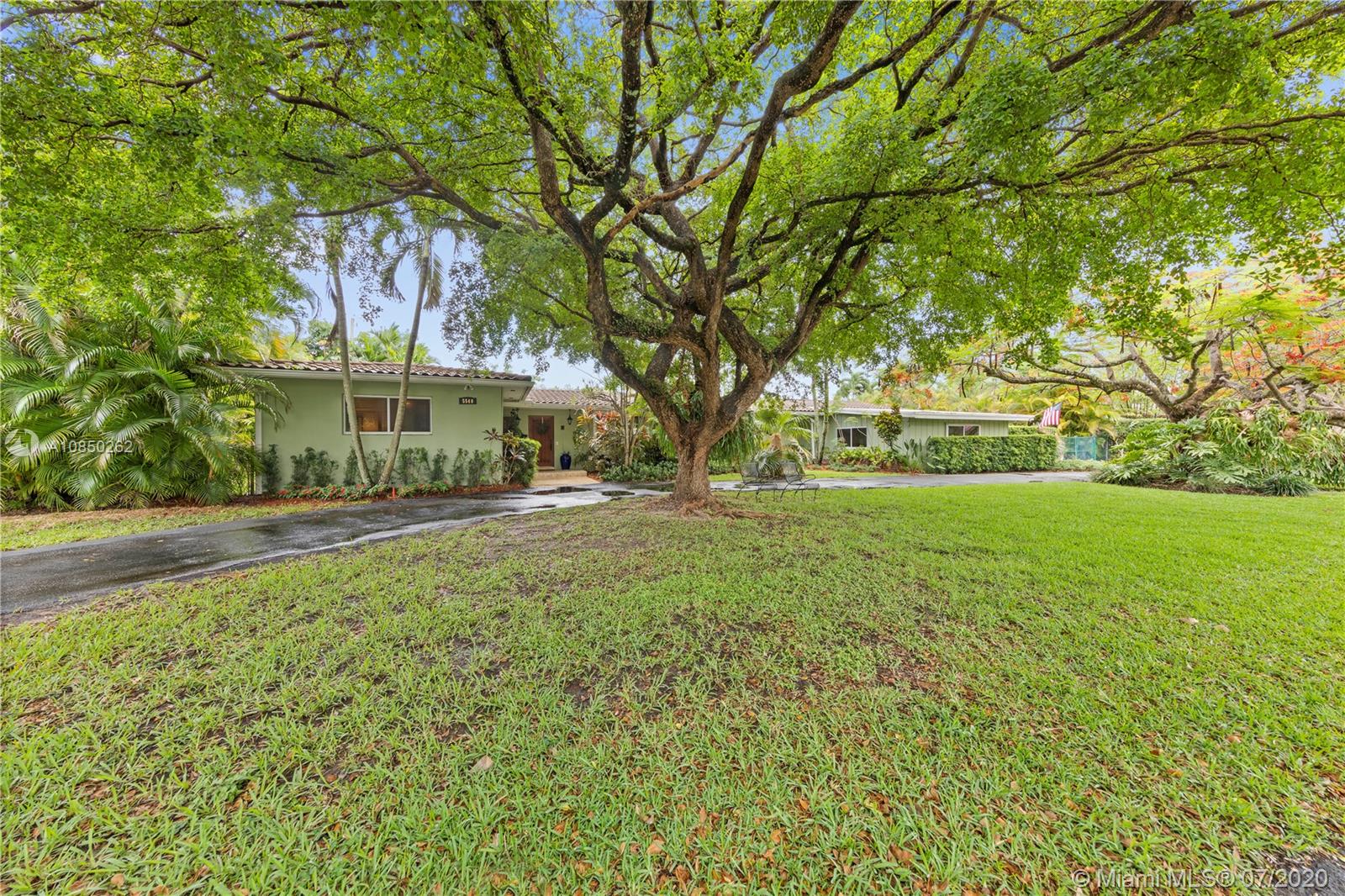 5540 Southwest 85th Street Miami, FL 33143 - Photo 34 of 35