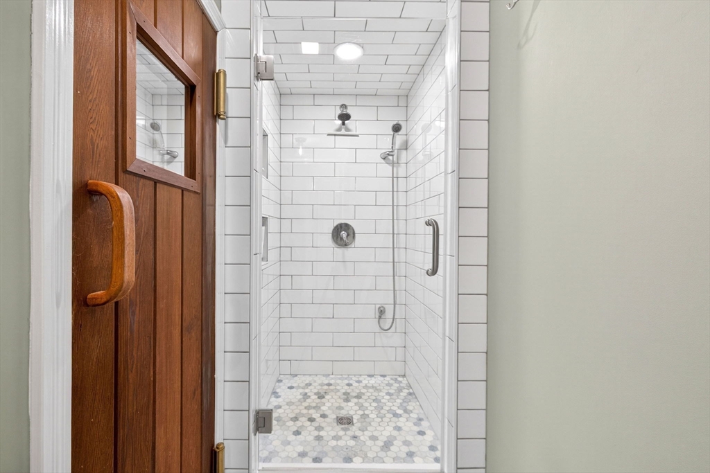 24 College Road Wellesley, MA 02482 - Photo 16 of 31 Gallery Image 16