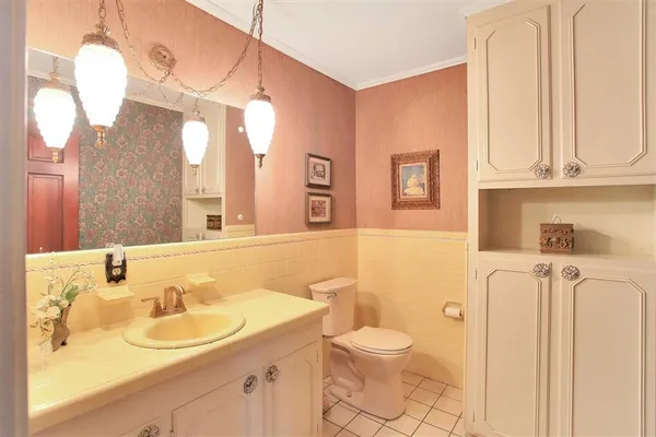 $445,000 | 605 Alabama Street, Sulphur, LA 70663