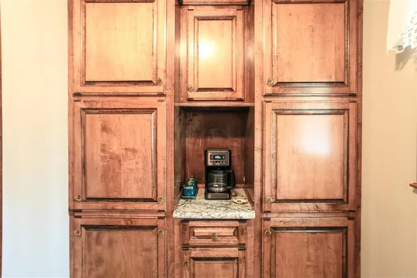 $445,000 | 605 Alabama Street, Sulphur, LA 70663