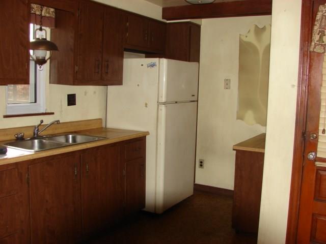 2106 Swallow Hill Road Pittsburgh, PA 15220 - Photo 11 of 19 Gallery Image 11
