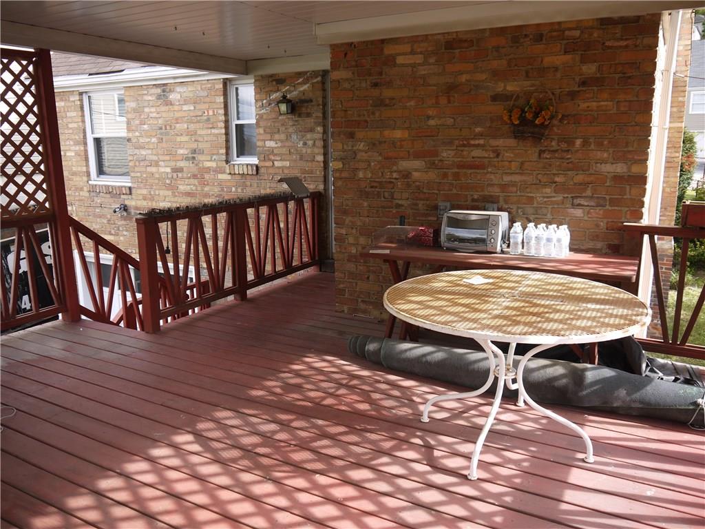 2106 Swallow Hill Road Pittsburgh, PA 15220 - Photo 4 of 19 Gallery Image 4