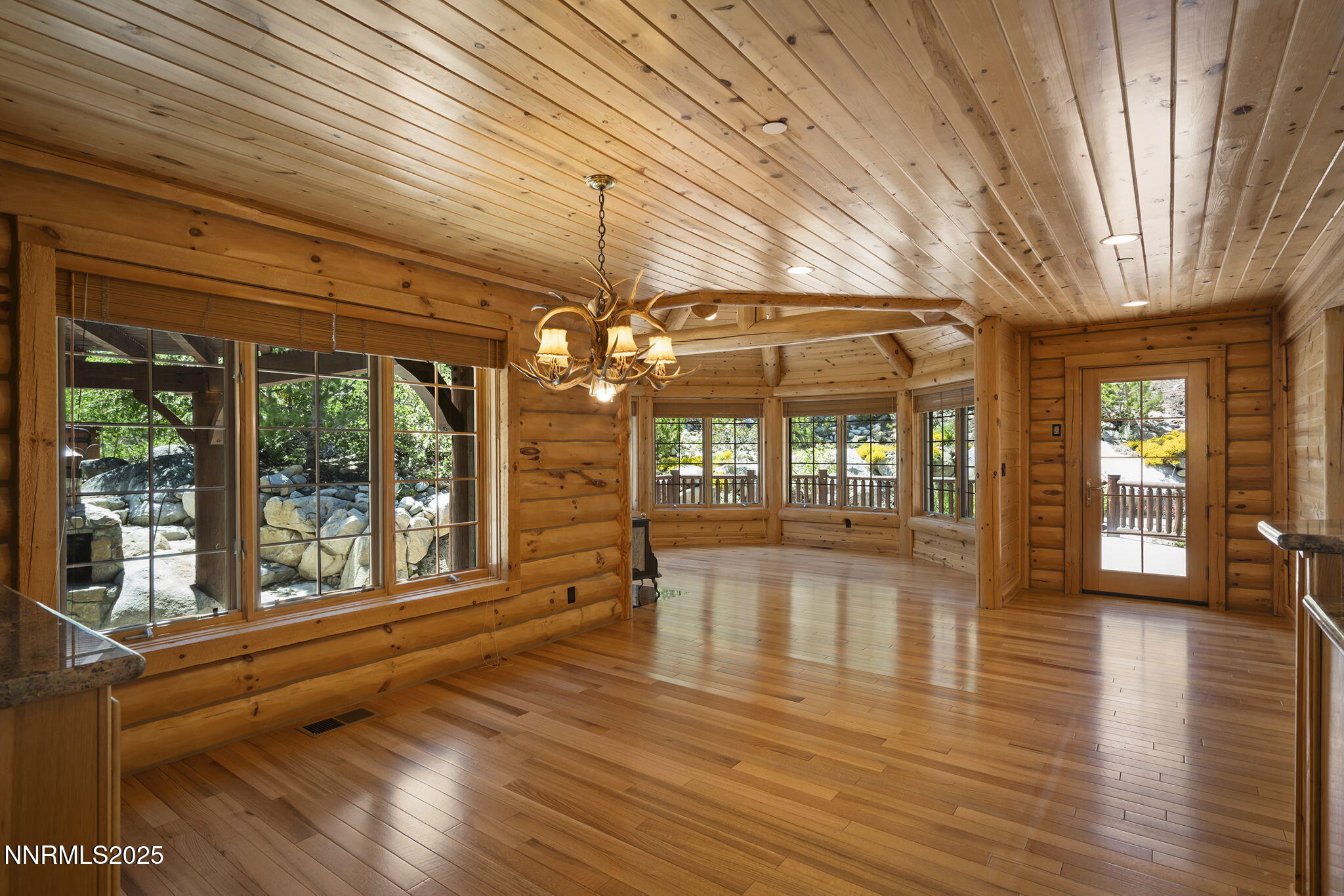 150 Five Creek Road Gardnerville, NV 89460 - Photo 16 of 59 21-web-or-mls-_DSC8116