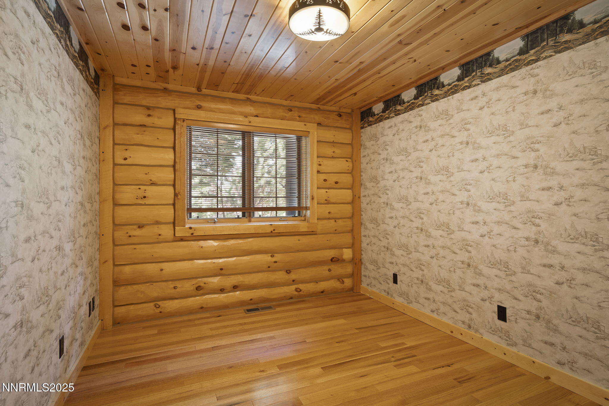 150 Five Creek Road Gardnerville, NV 89460 - Photo 20 of 59 24-web-or-mls-_DSC8130