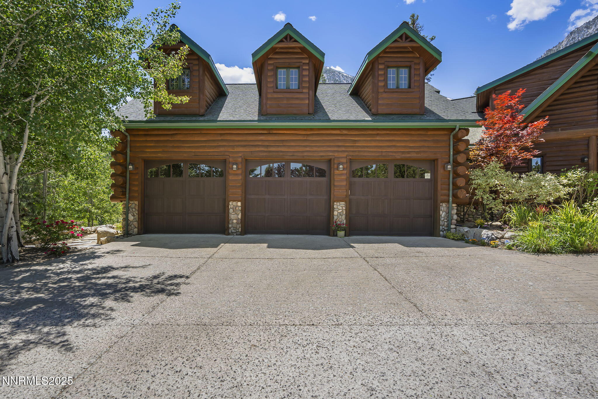 150 Five Creek Road Gardnerville, NV 89460 - Photo 3 of 59 2-web-or-mls-_DSC8268