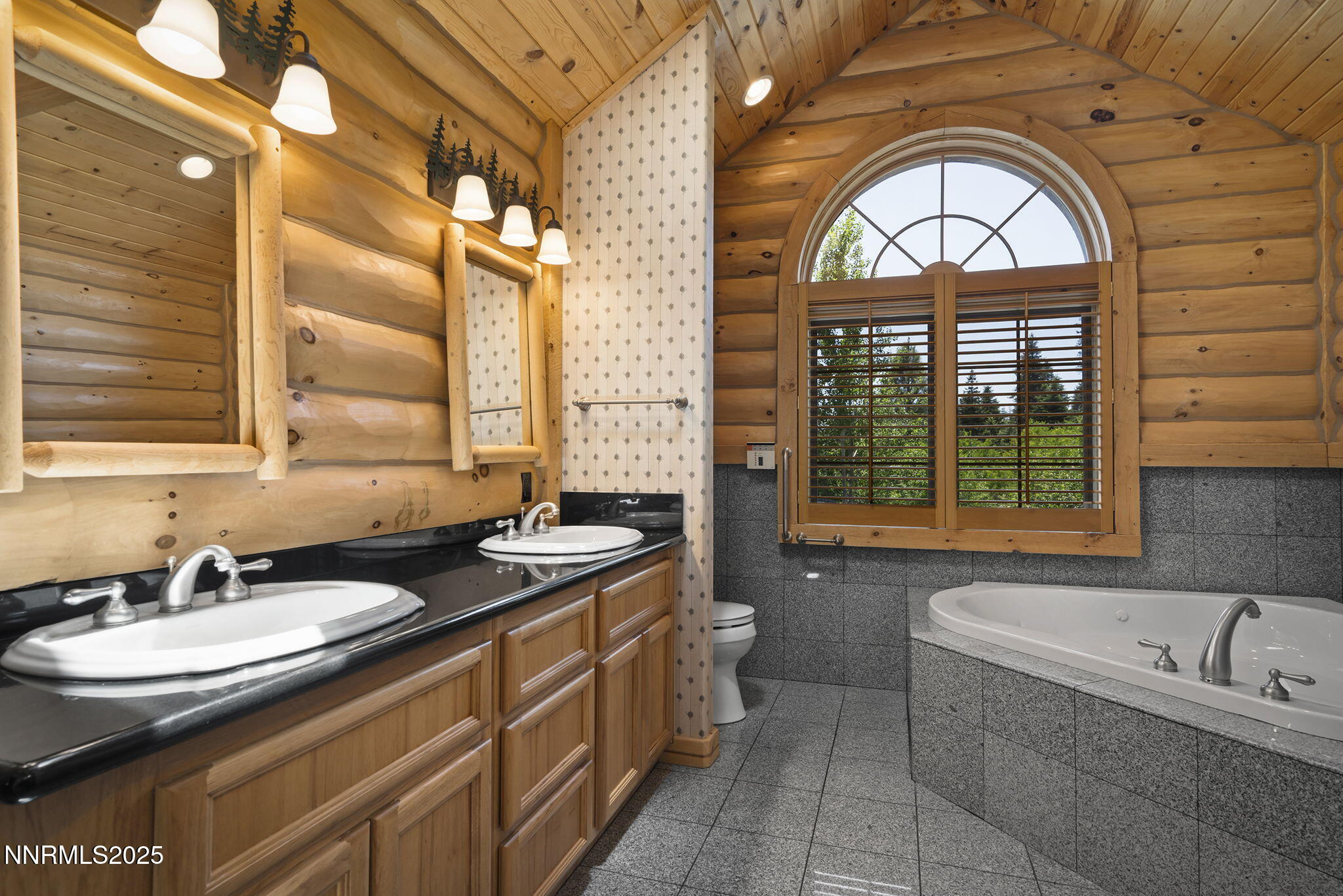 150 Five Creek Road Gardnerville, NV 89460 - Photo 33 of 59 37-web-or-mls-_DSC8185