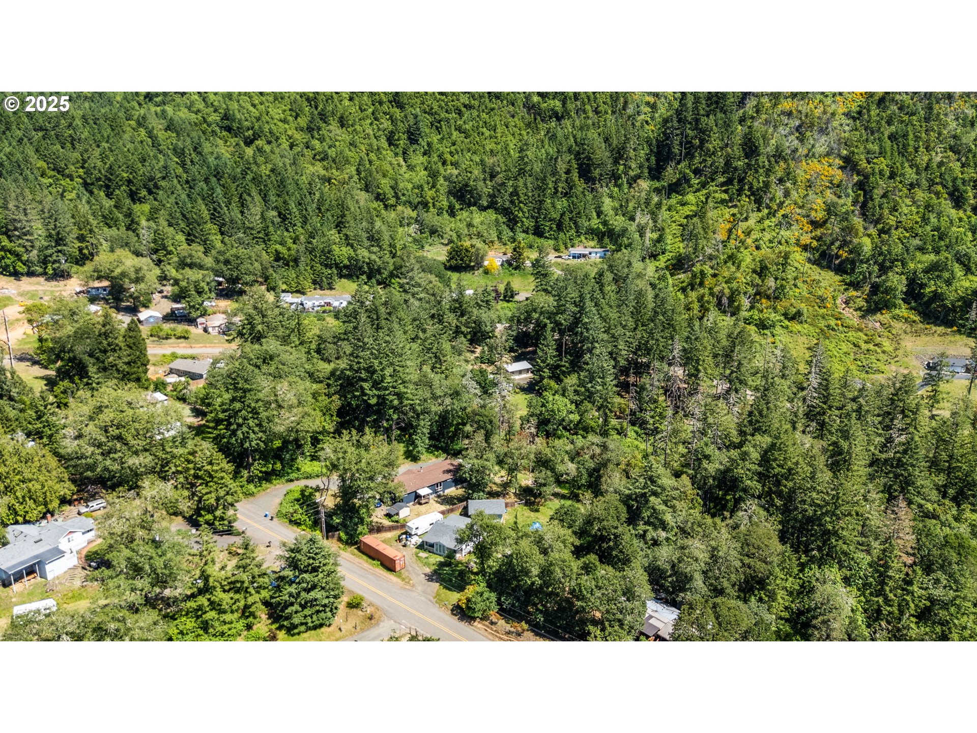 700 Union Gap Loop Oakland, OR 97462 - Photo 29 of 31 Gallery Image 29