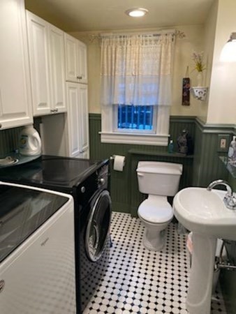 4 Spring Street Agawam, MA 01001 - Photo 17 of 41 Gallery Image 17