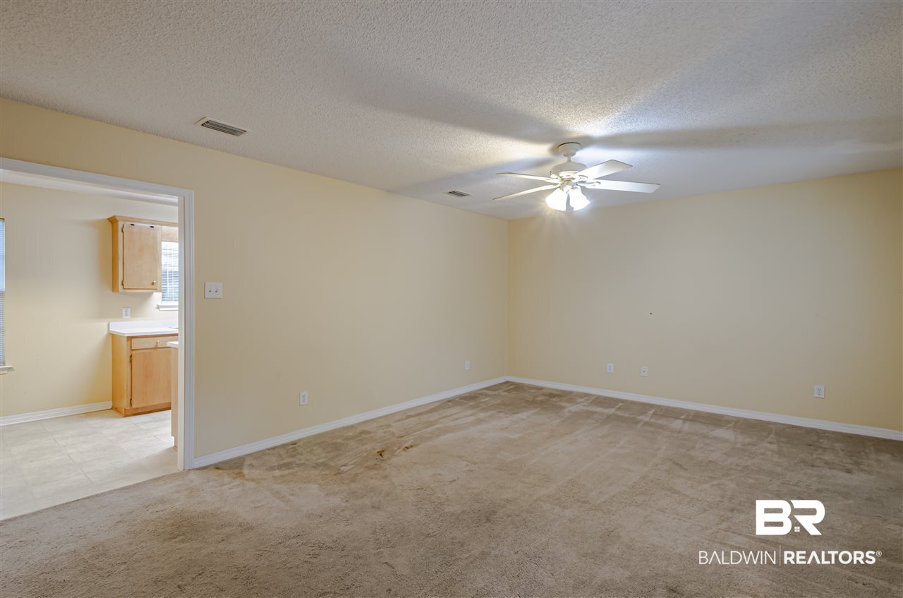 2446 Nortons Lane Mobile, AL 36605 - Photo 7 of 19