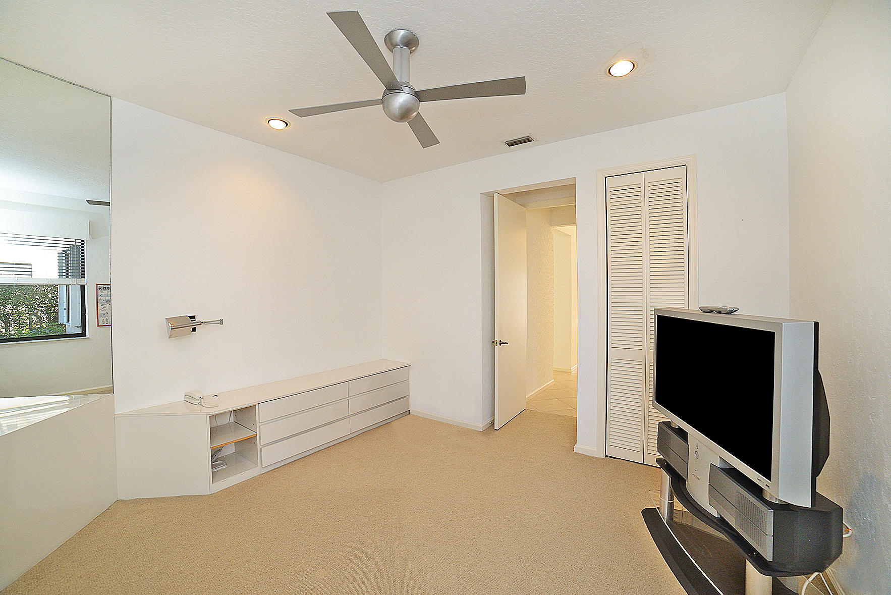 2350 Northwest 53rd Street Boca Raton, FL 33496 - Photo 19 of 36 DSC_0066A