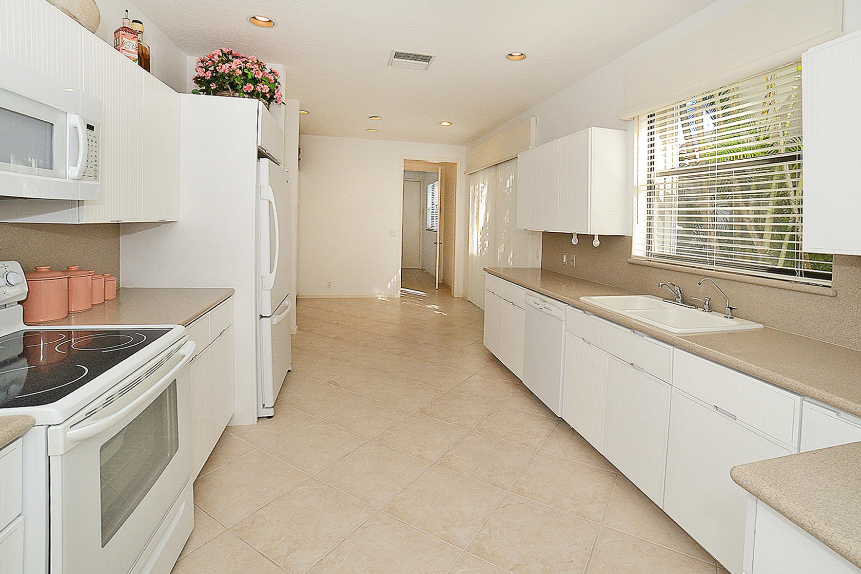 2350 Northwest 53rd Street Boca Raton, FL 33496 - Photo 9 of 36 DSC_0122B