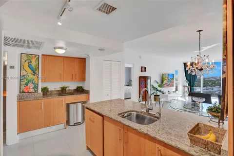 $710,000 | 10275 Collins Avenue, Unit 829, Bal Harbour, FL 33154