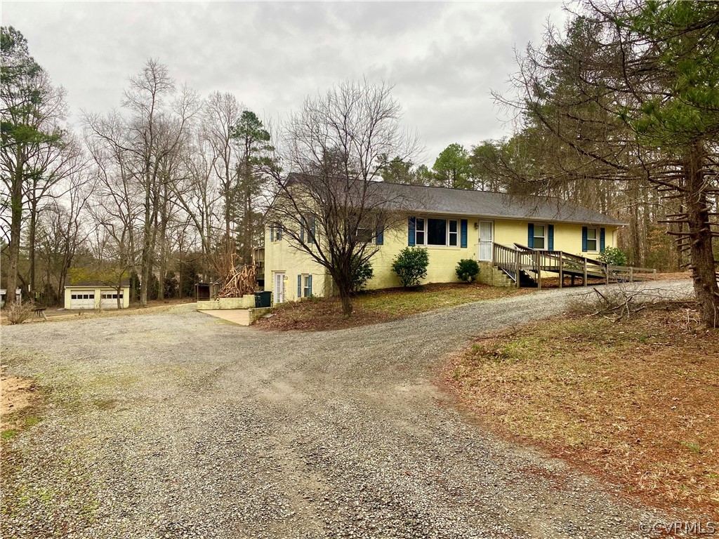 12491 Howards Mill Road Montpelier, VA 23192 - Photo 2 of 45 Gallery Image 2