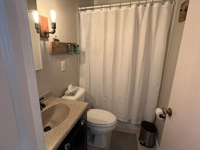 2112 30th Street Two Rivers, WI 54241 - Photo 12 of 18 Bath