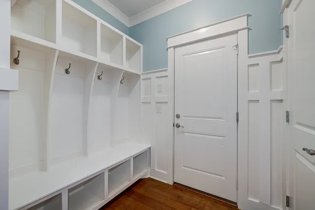 a view of an empty walk in closet