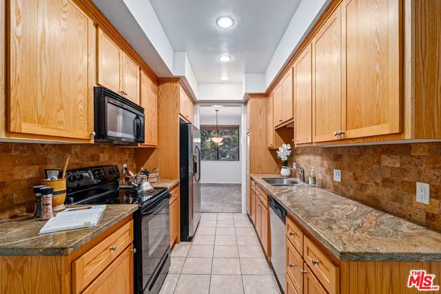 $5,000 | 306 Bora Bora Way, Unit 114, Marina del Rey, CA 90292