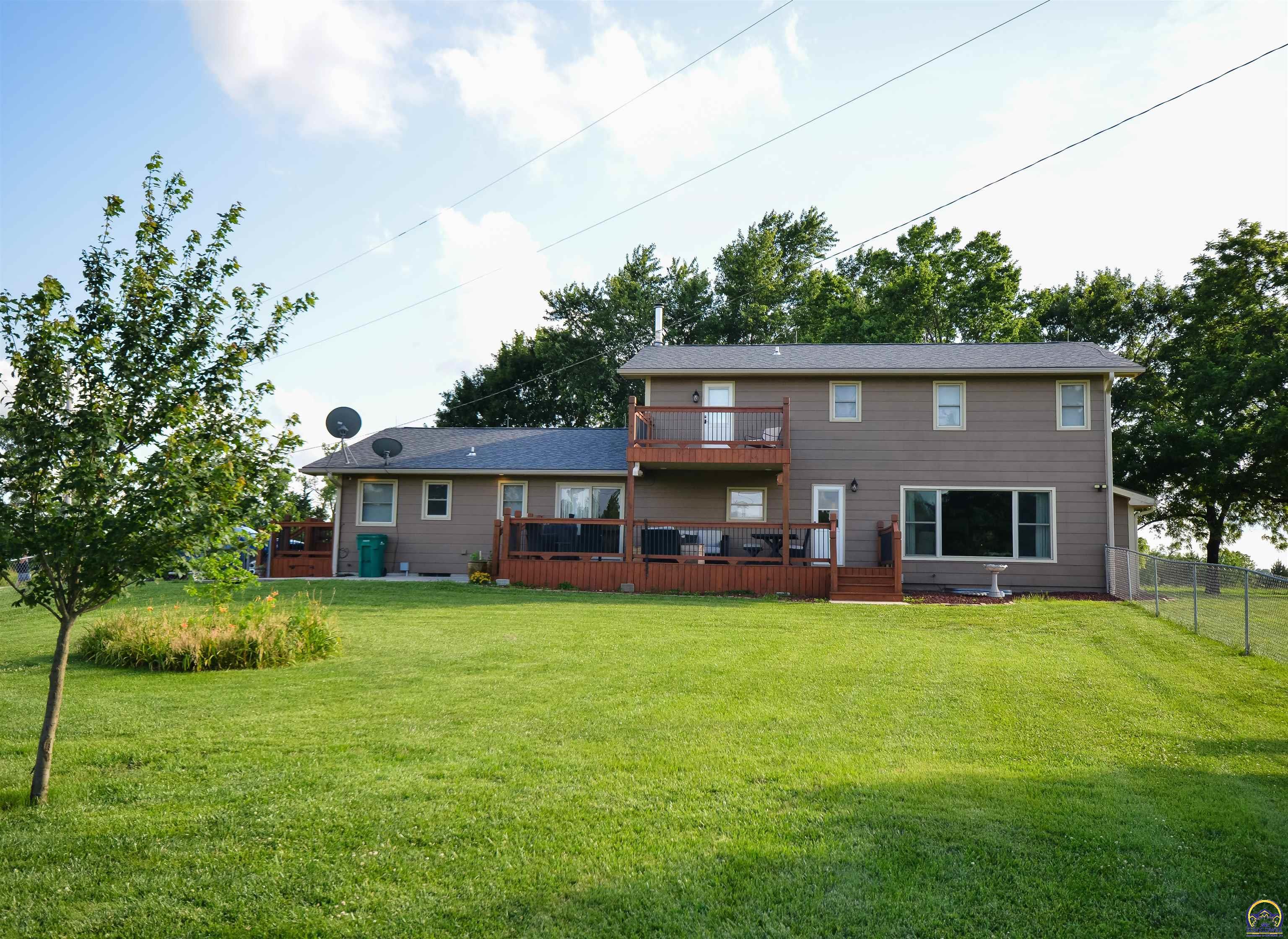 1786 Rd E5 Emporia, KS 66801 - Photo 35 of 62