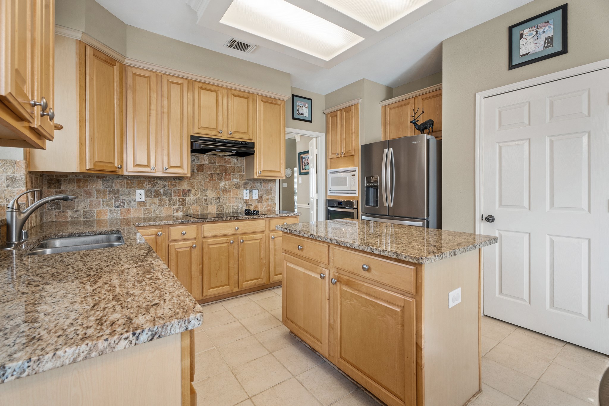 3315 Ridgepoint Court Pearland, TX 77584 - Photo 11 of 29